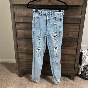 American Eagle next level stretch size 4